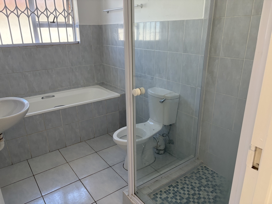 3 Bedroom Property for Sale in Uitzicht Western Cape